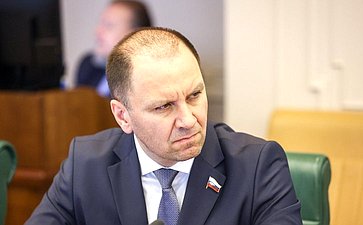 Михаил Илезов