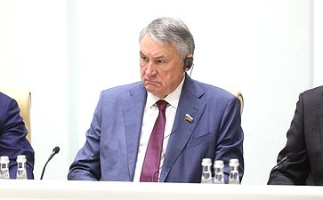Юрий Воробьев