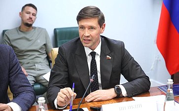 Артем Шейкин