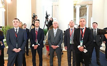 Церемония торжественного старта международного проекта «Трек года». XI Невский международный экологический конгресс