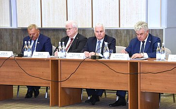 Выездное заседание Комитета СФ по обороне и безопасности на тему посвященное теме развития фундаментальной науки и ее роли в укреплении обороноспособности страны