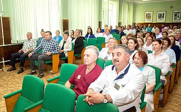 Владимир Киселев посетил «Областной центр специализированных видов медицинской помощи»
