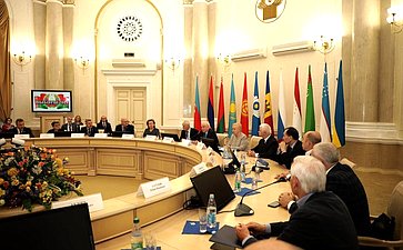 Члены Совета Федерации приняли участие в наблюдении за проведением выборов в Палату представителей Национального собрания Республики Беларусь