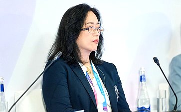 Галина Карелова выступила на сессии «Женщины в мире высоких технологий», которая прошла в рамках международного форума «Мировая атомная недели»