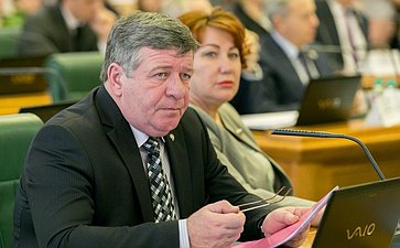 В. Семенов на заседании Комитета Совета Федерации по бюджету и финансовым рынкам