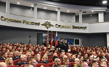 Екатерина Алтабаева поздравила сотрудников органов внутренних дел с профессиональным праздником