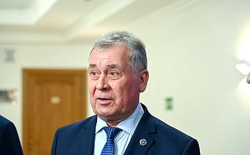 Председатель Алтайского краевого Законодательного Собрания Александр Романенко
