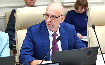 Заседание Комитета Совета Федерации по Регламенту и организации парламентской деятельности