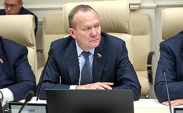 Виктор Зобнев