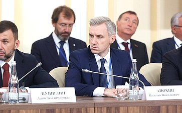 Встреча Председателя СФ Валентины Матвиенко и Председателя Совета Республики Национального собрания Республики Беларусь Натальи Кочановой с руководителями органов государственной власти субъектов Российской Федерации и регионов Республики Беларусь