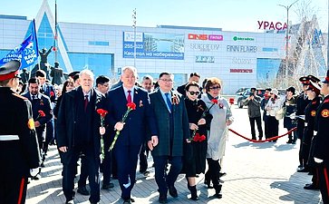 Сахамин Афанасьев принял участие в торжественных мероприятиях, приуроченных к 80-летию Победы
