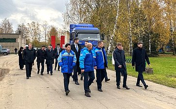 Сенаторы осмотрели городские канализационные очистные сооружения
