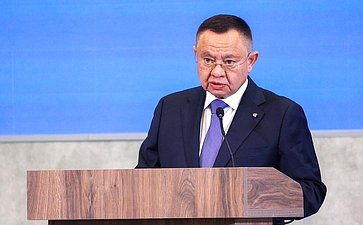 Пленарное заседание Х Парламентского форума «Историко-культурное наследие России»