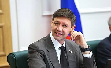 Артем Шейкин