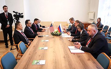 Встреча заместителя Председателя СФ Константина Косачева с заместителем Председателя Сената Парламента Малайзии. XI Невский международный экологический конгресс