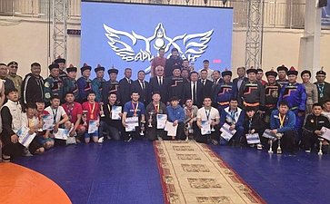 Баир Жамсуев принял участие в спортивных мероприятиях в Агинском Бурятском округе