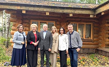 Председатель Комитета СФ по науке, образованию и культуре Лилия Гумерова приняла участие в мероприятиях XVI Международного фестиваля народных ремесел «Праздник топора» в Томске