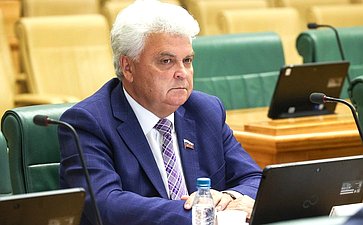 Петр Тултаев