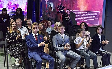 Андрей Яцкин принял участие в церемонии награждения детей-героев в Ростове-на-Дону