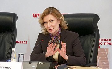 Инна Святенко