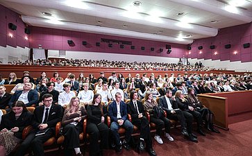 Встреча с молодежным активом