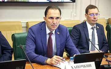 Андрей Хапочкин