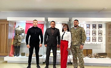 Айрат Гибатдинов поздравил ульяновцев с Днем пожилого человека