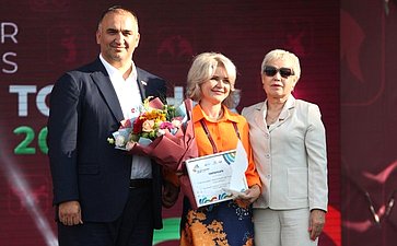 Мохмад Ахмадов принял участие в награждении спортсменов