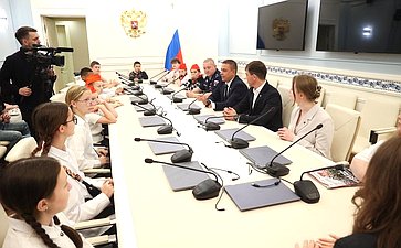 Встреча Айрата Гибатдинова со школьниками Ульяновской области