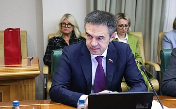 Мурат Хапсироков