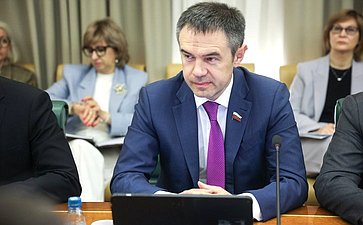 Мурат Хапсироков