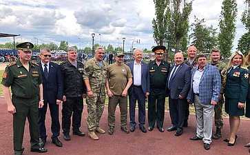 Александр Вайнберг поздравил ветеранов боевых действий в Нижегородском Парке Победы