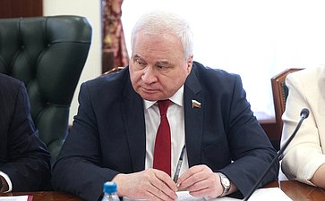 Андрей Денисов