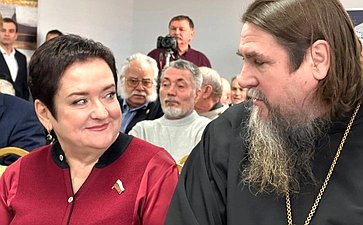 Лариса Мельник поздравила представителей севастопольского медиасообщества с профессиональным праздником — Днём российской печати