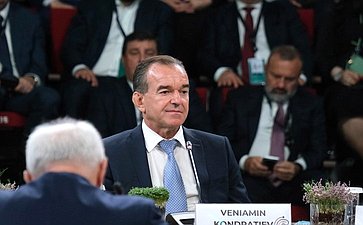 Инна Святенко приняла участие в Международном форуме «БИОПРОМ: промышленность и технологии для человека»