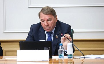 Владимир Кожин