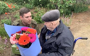 Игорь Кастюкевич поздравил с Днем Победы ветеранов, проживающих в Херсонской области
