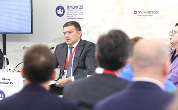 Николай Журавлев