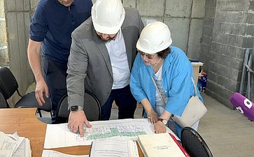 Людмила Талабаева в рамках визита в регион посетила строительную площадку жилищно-строительного кооператива «Радость»
