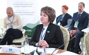 Заседание Постоянной комиссии МПА СНГ по аграрной политике, природным ресурсам и экологии (автор: Пресс-служба Министерства экономики и территориального развития Республики Дагестан)