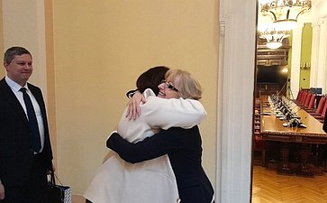 Елена Афанасьева встретилась с сербскими парламентариями в Народной скупщине Республики Сербии