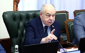 Ильяс Умаханов