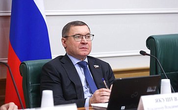 Владимир Якушев