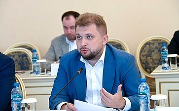 Иван Новиков выступил на заседании Молодежной межпарламентской ассамблеи государств – участников СНГ по теме обеспечения доступности жилья для молодежи