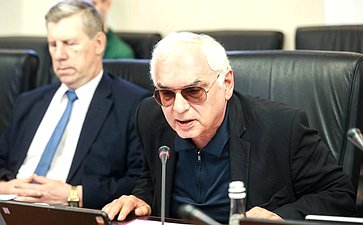 Круглый стол на тему «Решающая роль в Победе над гитлеровской Германией как одна из основ международного статуса России. Против покушений на историческую правду»