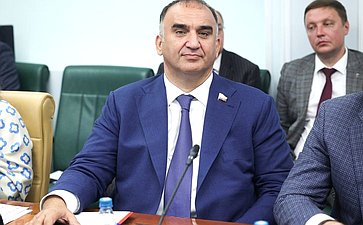 Мохмад Ахмадов