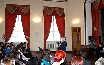 Сергей Михайлов провел встречу со студентами ГПОУ «Читинский политехнический колледж»
