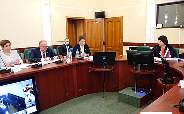 Елена Афанасьева провела выездное заседание Комиссии Парламентского Собрания по социальной и молодежной политике, науке, культуре и гуманитарным вопросам