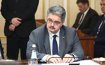 Анатолий Широков