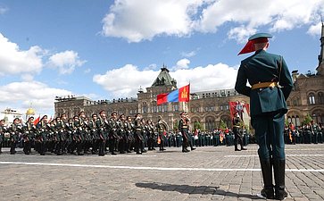 Председатель Совета Федерации Валентина Матвиенко присутствовала на военном параде в ознаменование 80-й годовщины Великой Победы